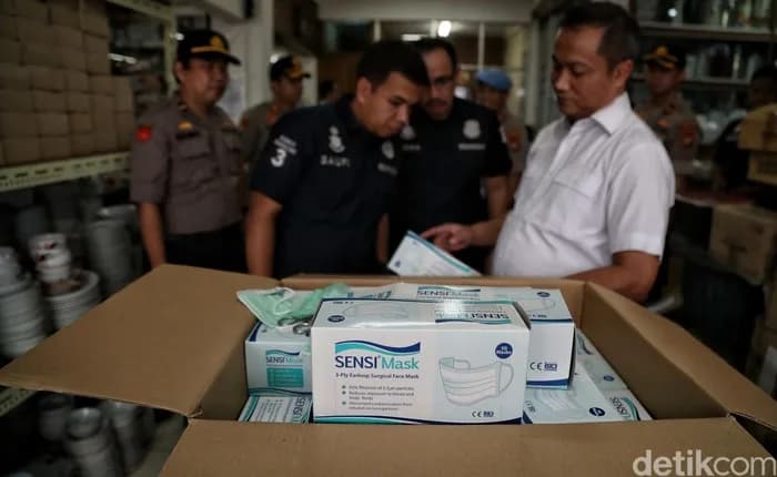 Tenang, Stok Masker Aman! Polda Metro Jaya Kawal Harga dari Pabrik Sampai Toko